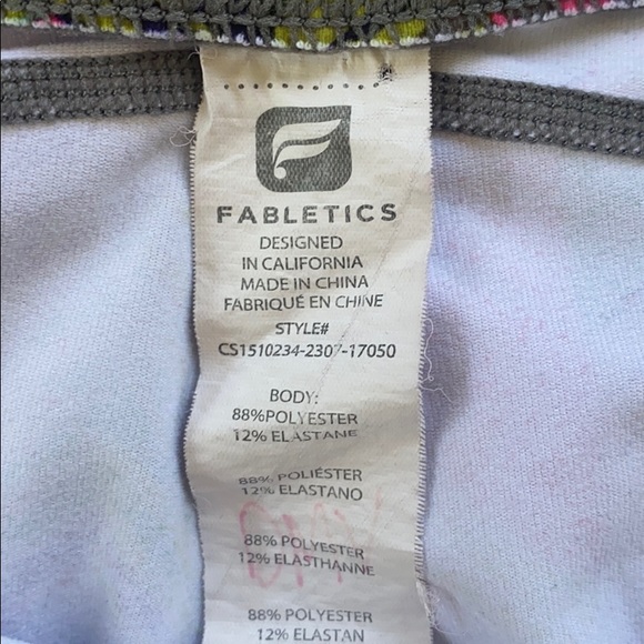 Fabletics colorful geometric print crop leggings L - Picture 4 of 15